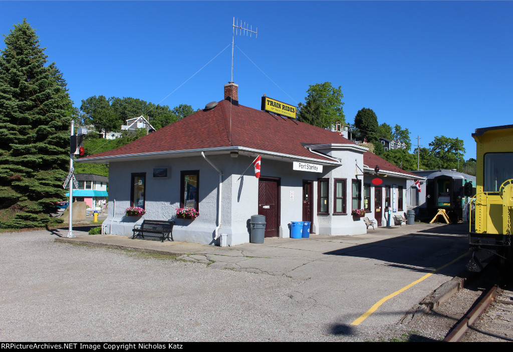 Port Stanley L&PS Depot